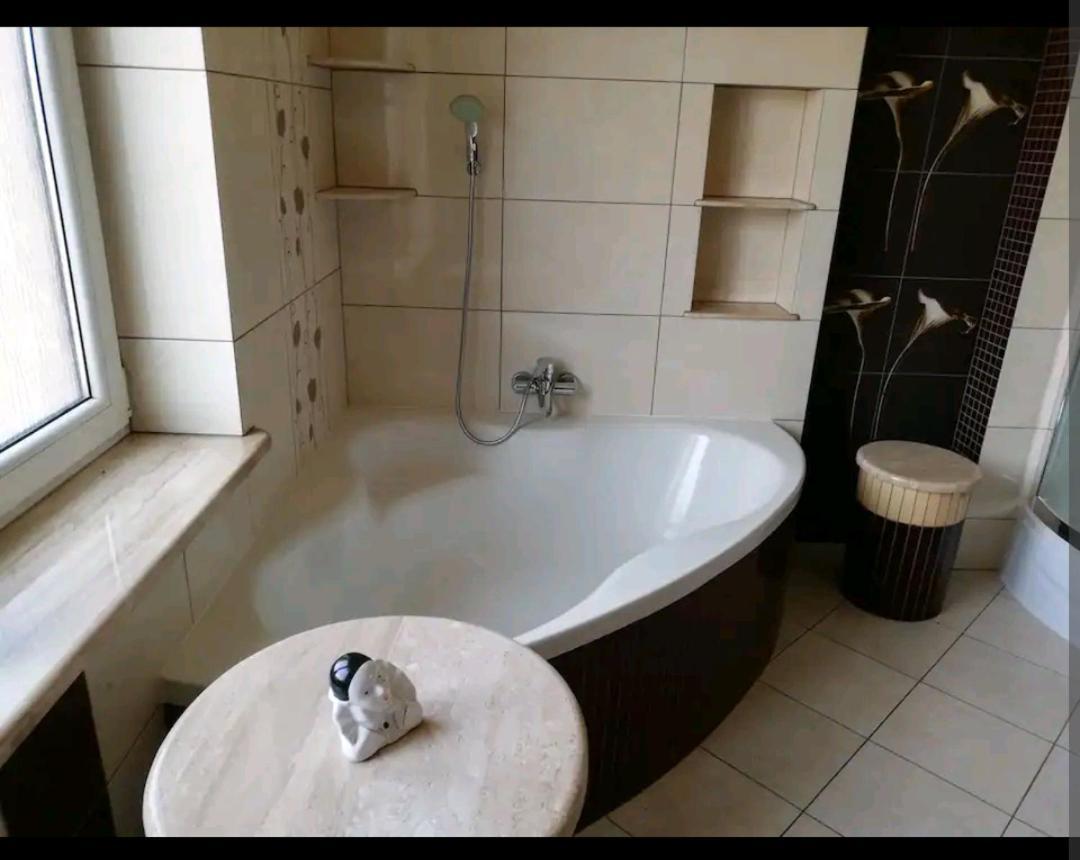Apartament W Domu Z Kominkiem I Ogrodem Reda Exterior photo